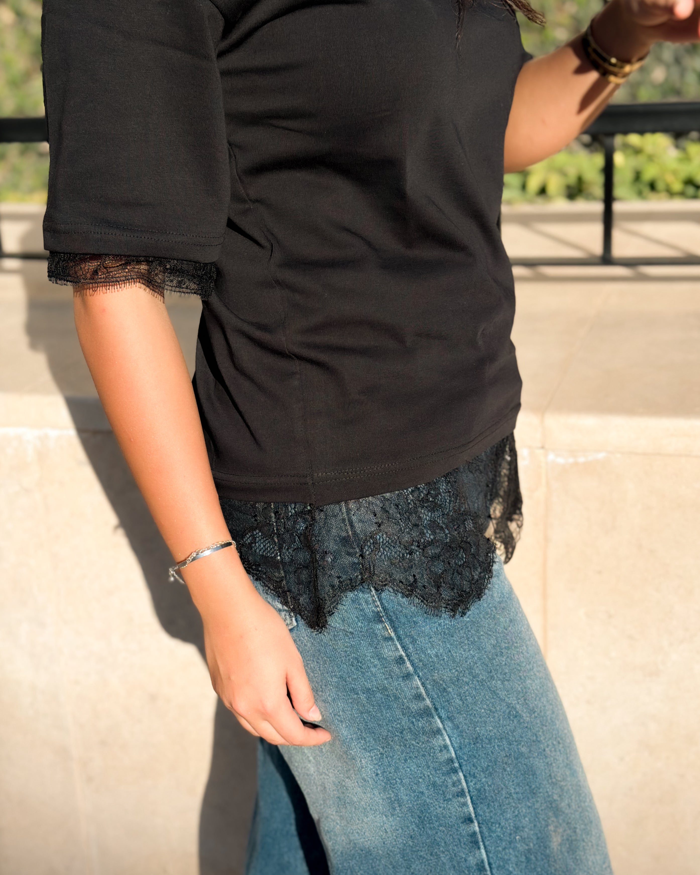 Lace Detail Boxy Tee